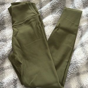 Buffbunny ribbed leggings